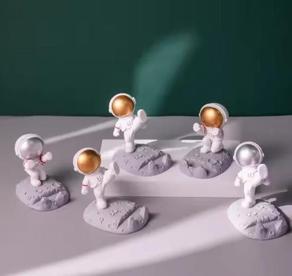 Nordic Style Astronauts Mobile Phone Stand Holder - Urban India